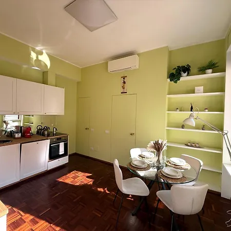 Apartman Urban Jungle 5 - Montenapoleone Milánó